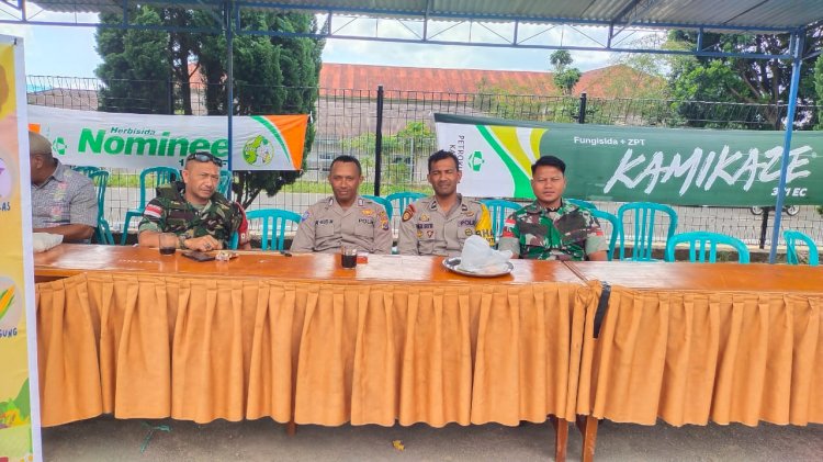 Pengamanan Pembukaan Gerakan Pangan Murah (GMP) oleh Bhabinkamtibmas dan Babinsa di Kecamatan Langke Rembong