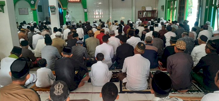 Pengamanan Sholat Idul Adha 1445 H di Wilayah Hukum Polsek Reok