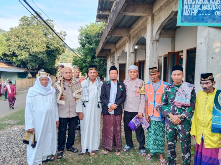 Pengamanan Sholat Idul Adha 1445 H di Wilayah Hukum Polsek Reok