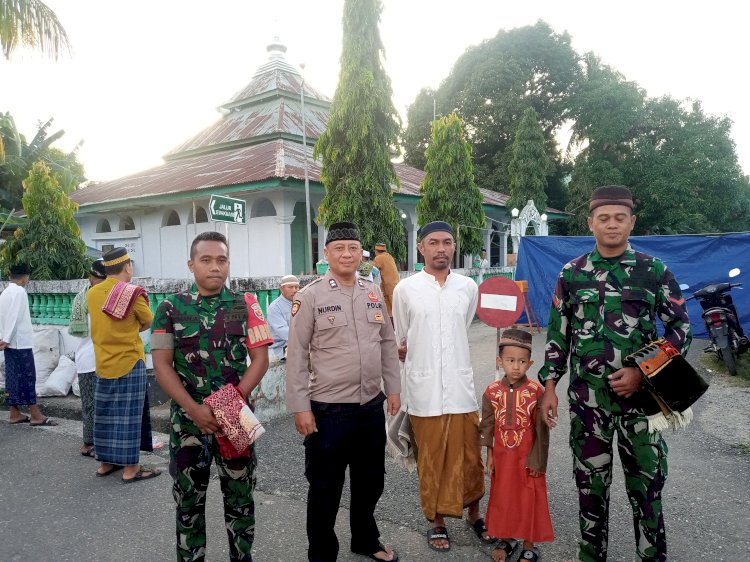 Pengamanan Sholat Idul Adha 1445 H di Wilayah Hukum Polsek Reok