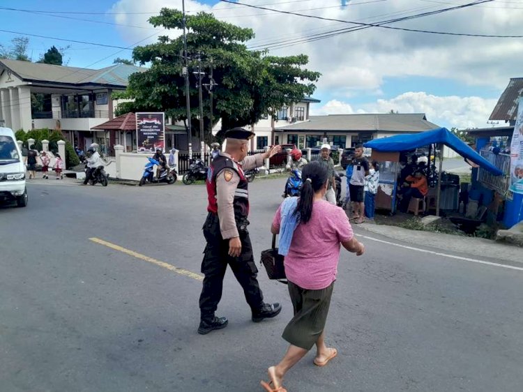 Patroli Dialogis Satuan Samapta Polres Manggarai Jamin Keamanan dan Ketertiban di Ruteng