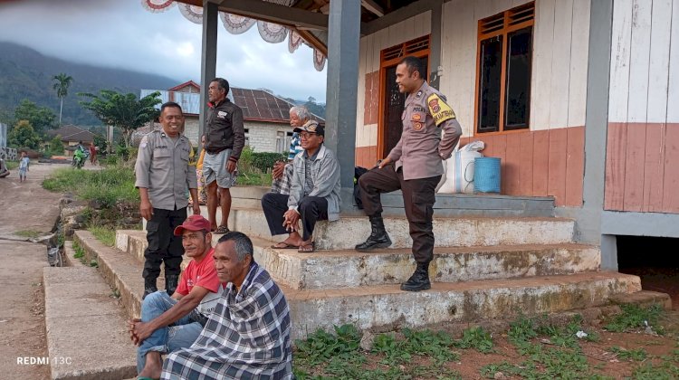 Bhabinkamtibmas Lelak Lakukan Sambang dan Patroli Dialogis Warga Binaan di Desa Urang