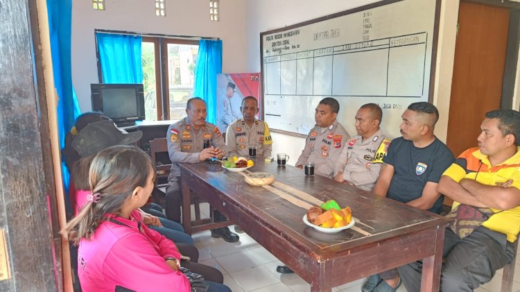 Kabag SDM Polres Manggarai sampaikan arahan penting kepada Personel Polsek Cibal dan Bhayangkari Ranting Cibal