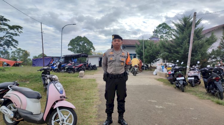 Pastikan Ibadah Mingguan Umat Kristiani di Kota Ruteng Aman dan Lancar, Polres Manggarai Terjunkan Personil Pengamanan