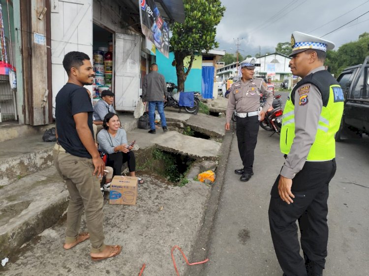 Sat. Lantas Polres Manggarai gelar Patroli KRYD, Pamturlalin, Dan Himbauan Kamseltibcar Lantas Di Seputaran Kota Ruteng