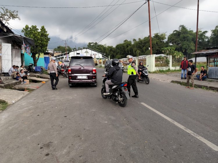 Sat. Lantas Polres Manggarai gelar Patroli KRYD, Pamturlalin, Dan Himbauan Kamseltibcar Lantas Di Seputaran Kota Ruteng