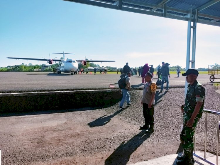 Pengamanan Pesawat Wings Air di Bandara Frans Sales Lega Ruteng Berjalan Lancar