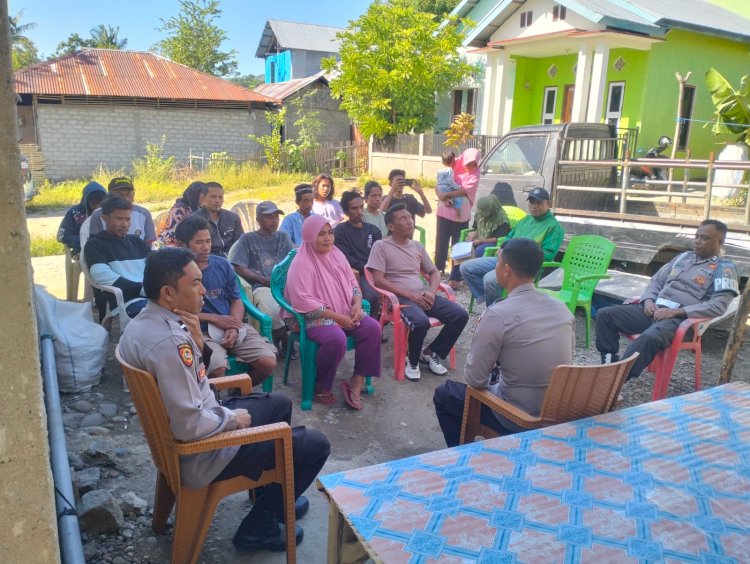 Kapolsek Reo Gelar Jumat Curhat Bersama Warga Kampung Ni,u, Kelurahan Mata Air