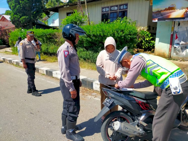 Polres Manggarai Laksanakan Operasi Patuh Turangga 2024: Hari Ke-6 Berjalan Lancar