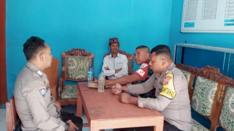 Patroli Dialogis di SMP Negeri 2 Cibal Barat: Bhabinkamtibmas dan Babinsa sampaikan  Pesan Kamtibmas