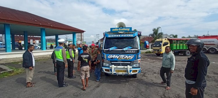 Patroli KRYD dan Himbauan Kamseltibcar Lantas Sat. Lantas Polres Manggarai di Kota Ruteng