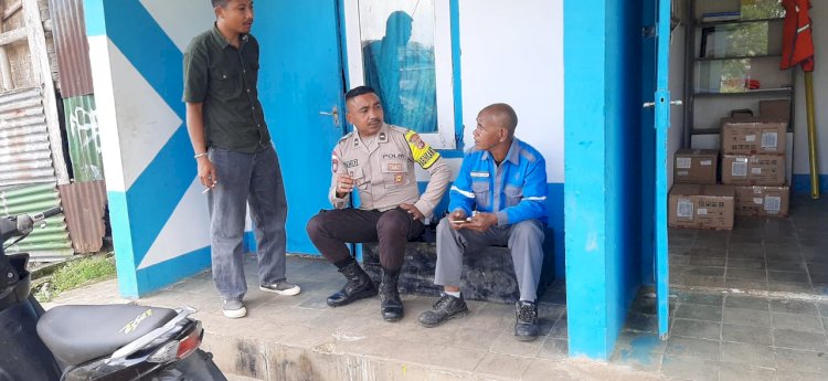 Bhabinkamtibmas Kecamatan Cibal Laksanakan Patroli dan Sambang di Kelurahan Pagal