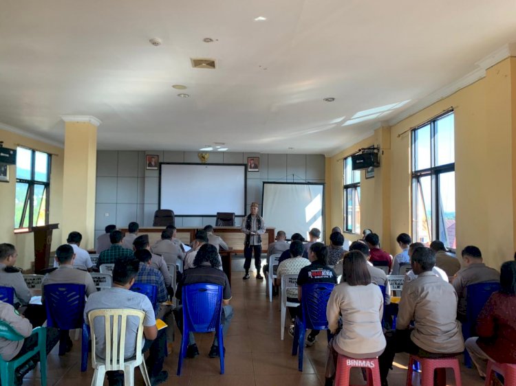 Pembinaan Rohani dan Mental Polres Manggarai Tingkatkan Spiritual dan Kerohanian Personil.