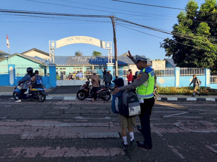 Tingkatkan Kedisiplinan Lalu Lintas, Sat.Lantas Polres Manggarai Rutin Laksanakan Gatur Pagi