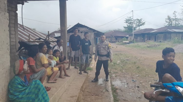 Patroli dan Himbauan Kamtibmas oleh Aipda Kornelius Jemarus di Kampung Langke