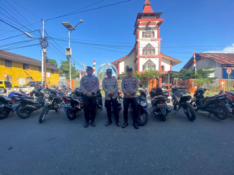 Polres Manggarai Terjunkan Personil Pengamanan Ibadah Minggu