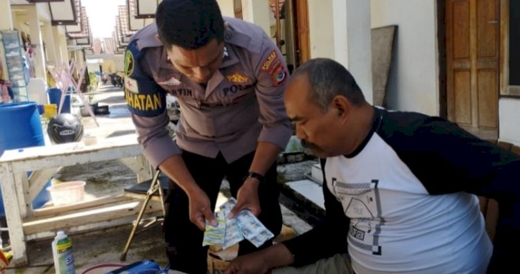 Home Visit PNPP yang Sakit oleh Si Dokkes Polres Manggarai