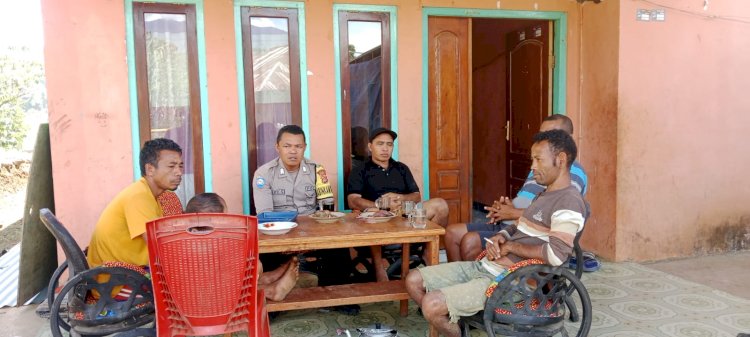 Sambang dan Patroli Bhabinkamtibmas Kecamatan Wae Ri'i di Desa Bangka Kenda