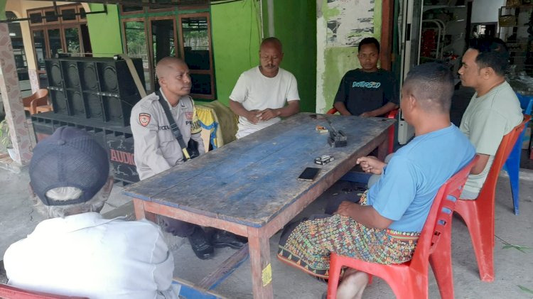 Himbauan Kamtibmas dan Pilkada Damai oleh Bhabinkamtibmas Kec. Reok Barat