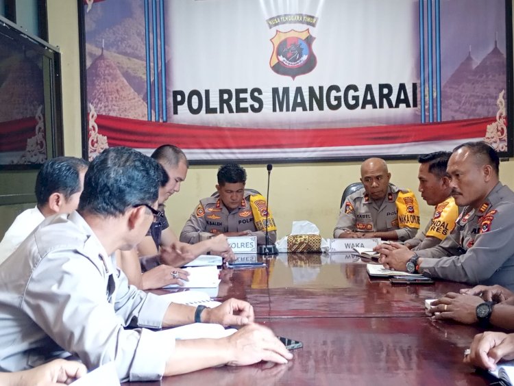 Arahan dan Penekanan Kapolres Manggarai dalam Rapat Anev Mingguan