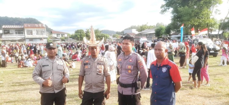 Polsek Reo Kawal dan Amankan Pawai Karnaval HUT RI ke-79 di Kecamatan Reok