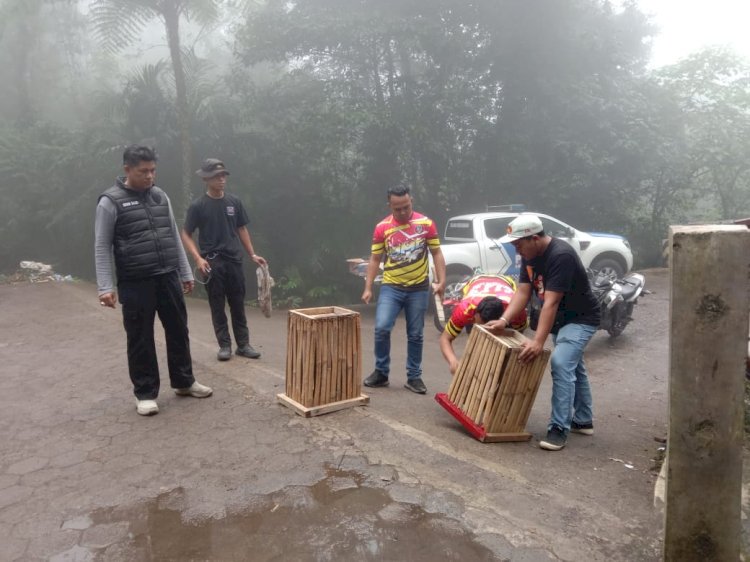 Kapolres Manggarai Pimpin Aksi Bakti Sosial Bersama MMC di Wae Rebo