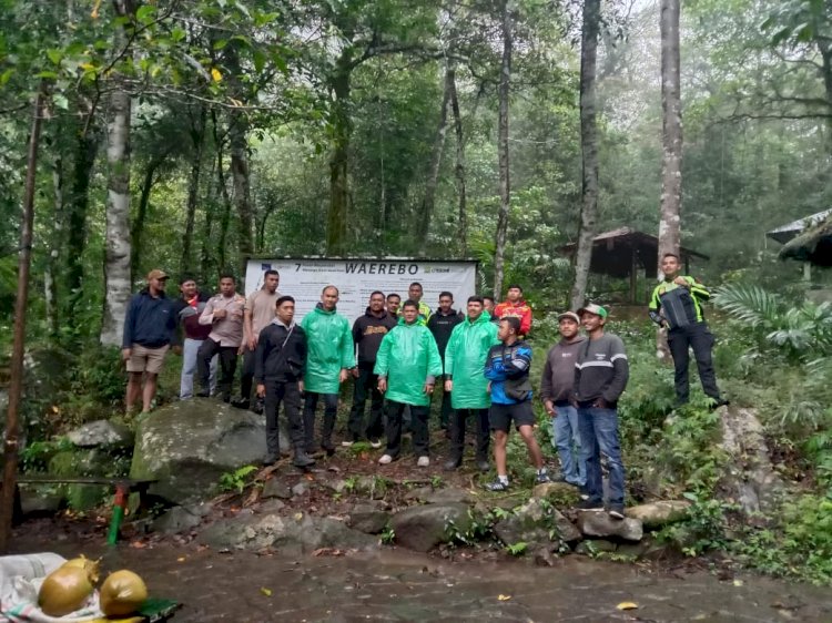 Kapolres Manggarai Pimpin Aksi Bakti Sosial Bersama MMC di Wae Rebo