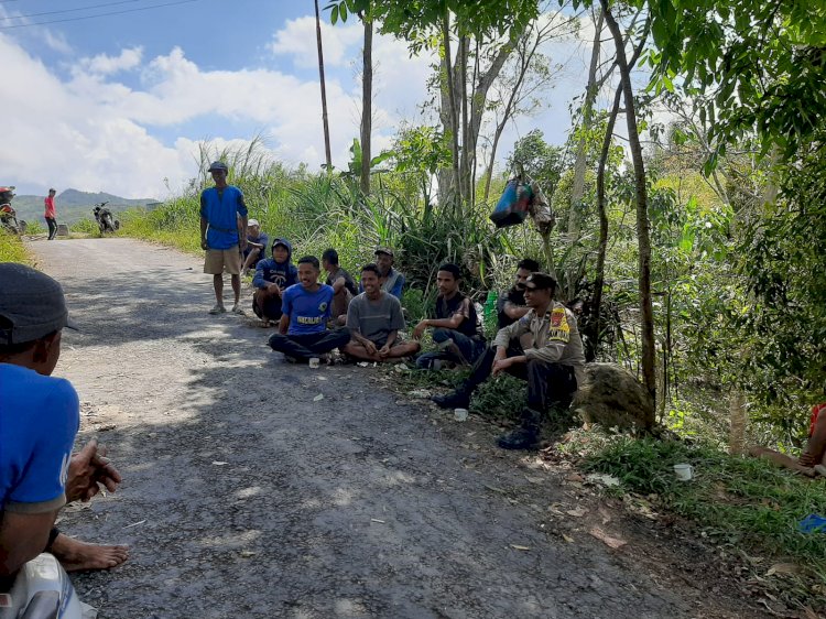 Aipda Ridwan N. Lubalu Laksanakan Patroli di Kec. Rahong Utara, Kabupaten Manggarai