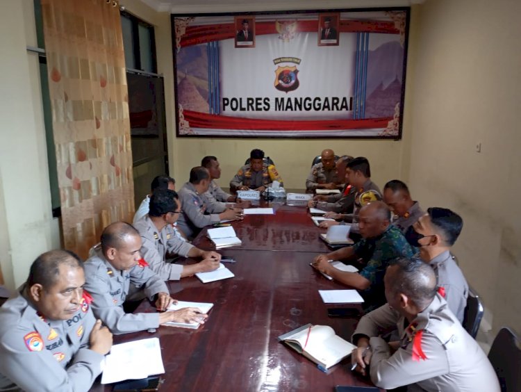 Penekanan Kapolres Manggarai dalam Rapat Anev Mingguan Polres Manggarai