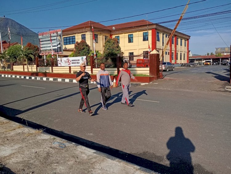 Sat Lantas Polres Manggarai Lakukan Rekayasa Lalu Lintas untuk Car Free Day di Ruteng