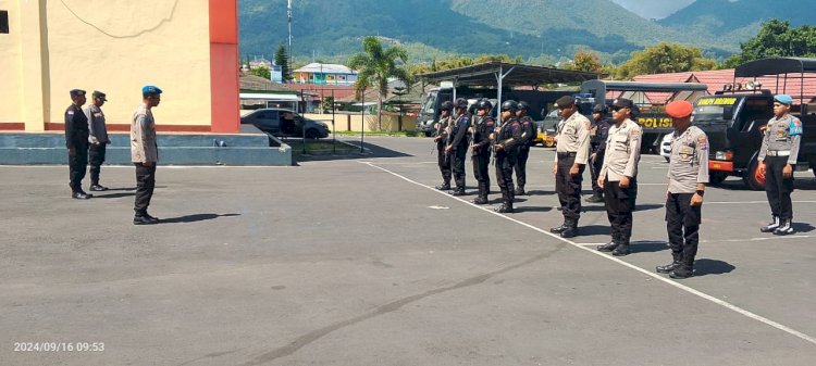 Patroli Gabungan Polres Manggarai dan Brimob Kompi 2 Yon B Pelopor dalam Rangka Cipkon Jelang Pilkada Serentak 2024