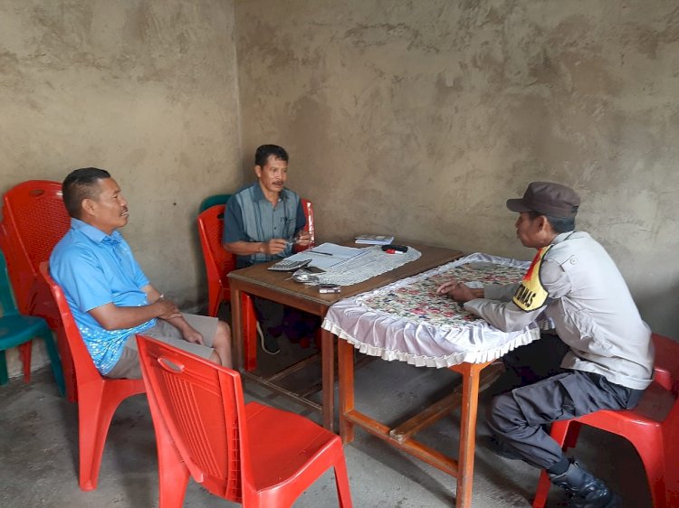 Patroli Bhabinkamtibmas di Kecamatan Rahong Utara, Cegah TPPO dan Himbauan Pilkada Damai.