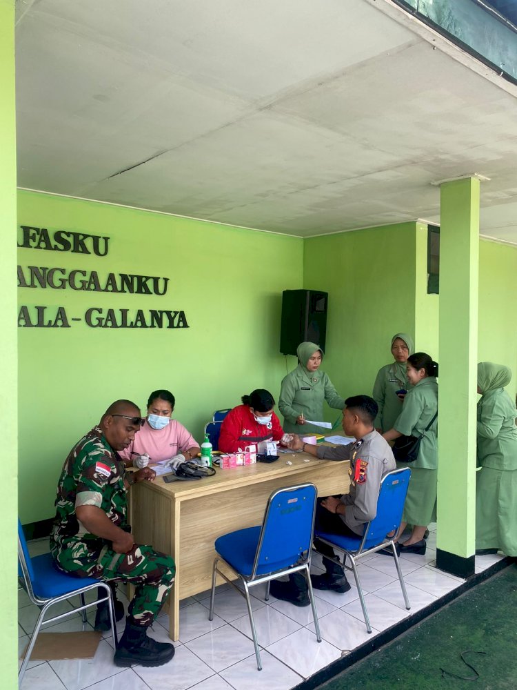 Polres Manggarai Berpartisipasi dalam Bhakti Sosial Donor Darah HUT TNI ke-79 di Kodim 1612 Manggarai