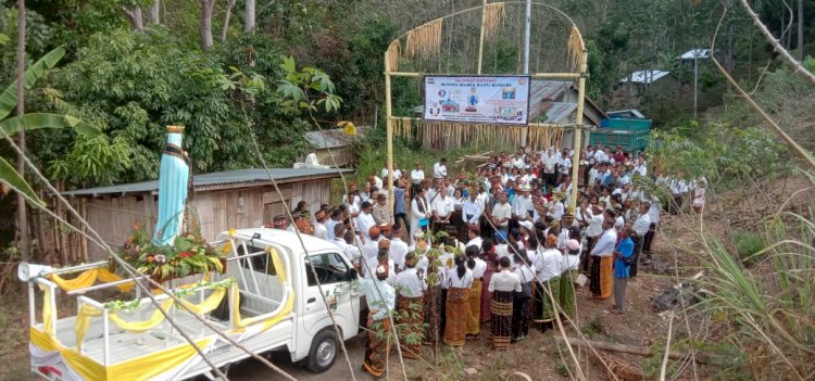 Pengamanan dan Pengawalan Perarakan Patung Bunda Maria oleh BRIPKA ALBERTUS RAHMAT dan BRIPKA ANSELMUS TAPO Berjalan Lancar