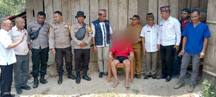 Polres Manggarai : Kapospol Kecamatan Cibal Barat, Dampingi Kegiatan Bebas Pasung ODGJ di Desa Wae Codi