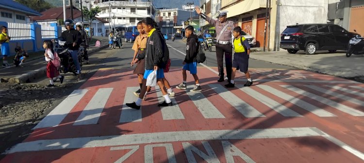 Sat Lantas Polres Manggarai Gelar Pengaturan Lalu Lintas di Seputaran Kota Ruteng