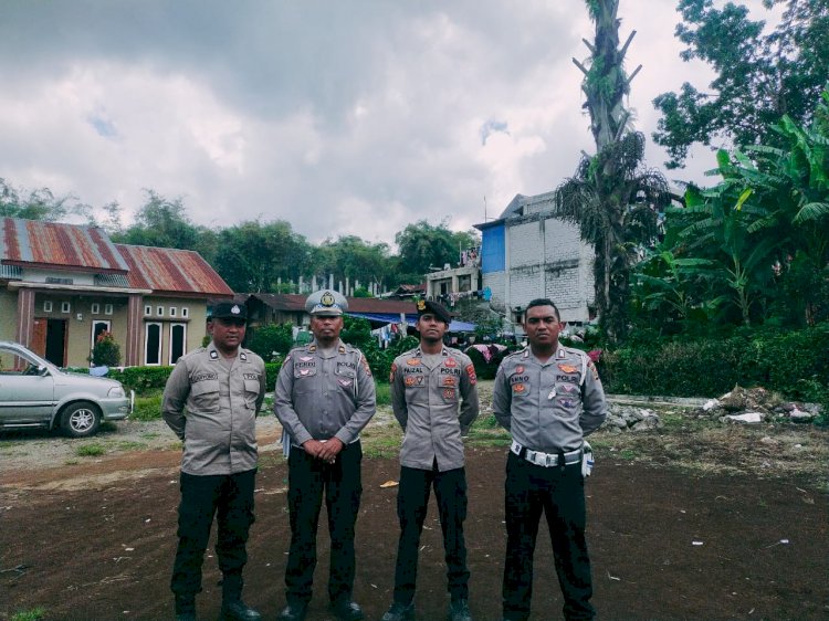 Polres Manggarai Gelar Pengamanan Kampanye Pertemuan Terbatas Paslon Cabup-Cawabup di Langke Rembong