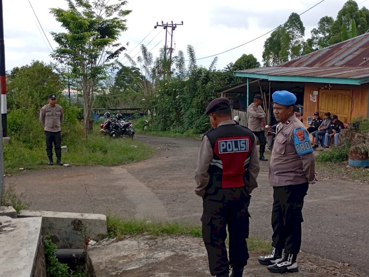 Polres Manggarai Gelar Pengamanan Kampanye Pertemuan Terbatas Paslon Cabup-Cawabup di Langke Rembong