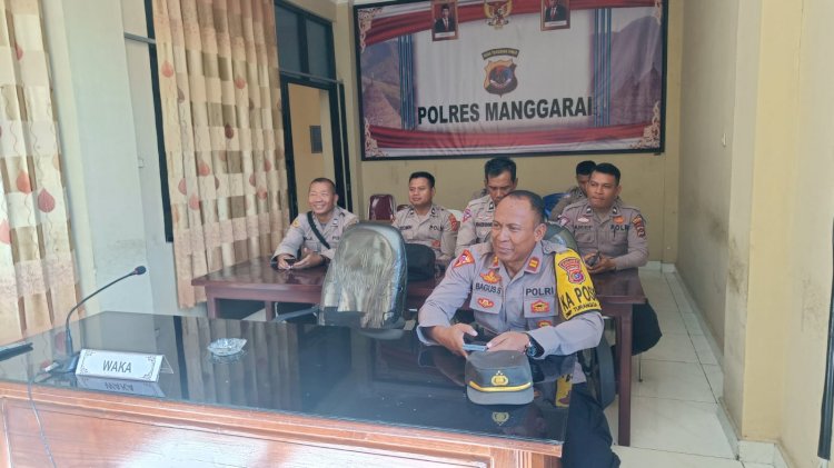 Polres Manggarai Melaksanakn Kegiatan Binroh Rutin Untuk Anggota Polres Maggarai Dari Berbagai Agama