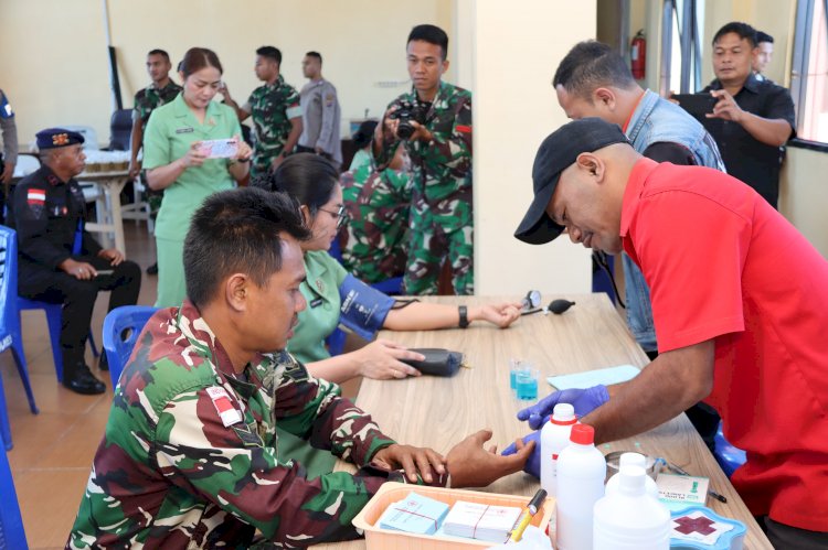 Polres Manggarai Gelar Bhakti Sosial Donor Darah untuk Peringati Hari Jadi Humas Polri ke-73