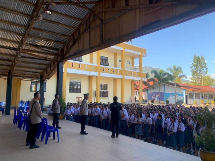 Polres Manggarai gelar Sosialisasi Penerimaan Anggota Polri T.A. 2025 Berlangsung di SMAK St. Fransiskus Xaverius Ruteng