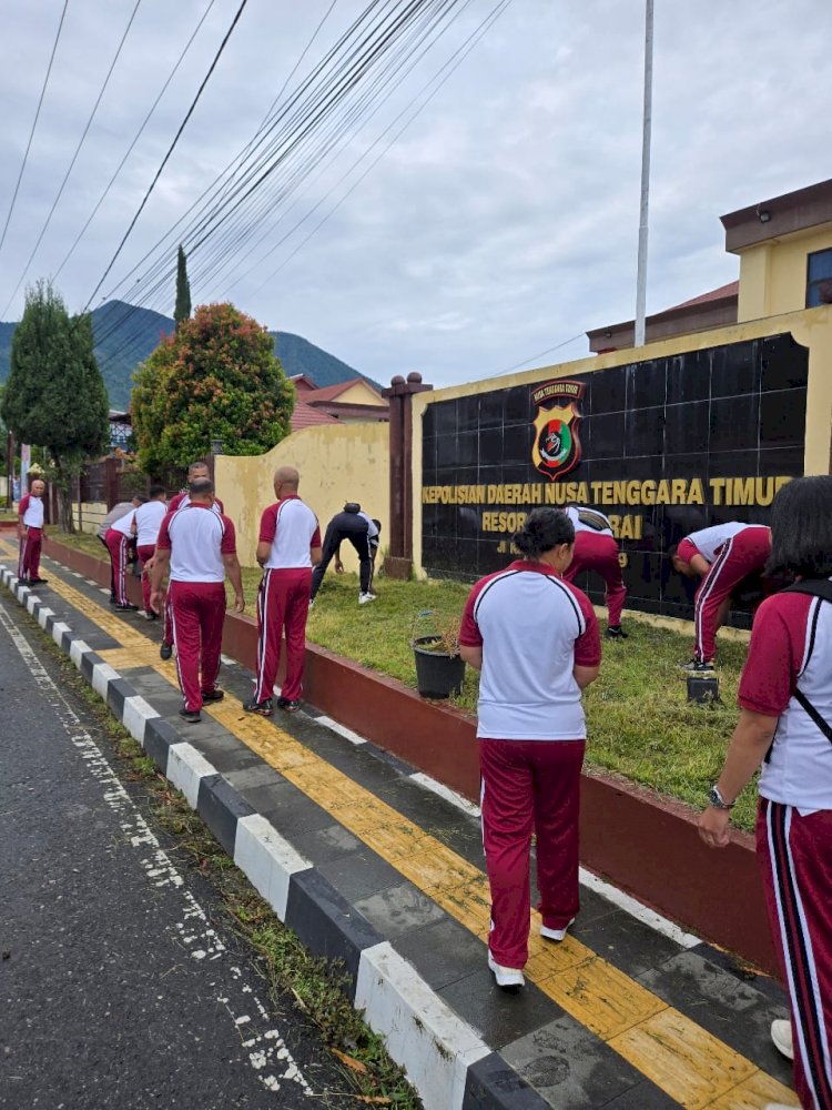 Wakapolres Manggarai Pimpin Korvei, Wujudkan Lingkungan Sehat di Mako Polres Manggarai