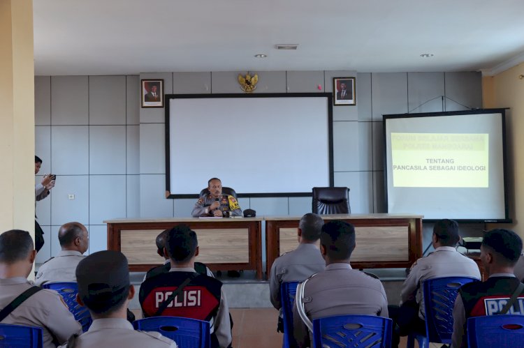 Tingkatkan Pengetahuan dan Profesionalitas Personil, Polres Manggarai Gelar Forum Belajar Bersama