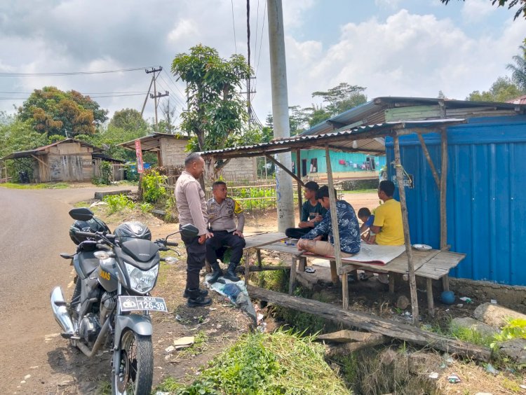 Bhabinkamtibmas Kec. Ruteng Lakukan Patroli dan Sambang Wilayah Binaan