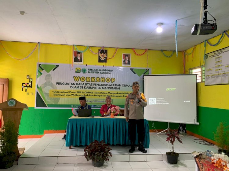 Wakapolres Manggarai Hadiri Workshop Penguatan Kapasitas Pengurus MUI dan Ormas Islam di MAN 2 Ruteng