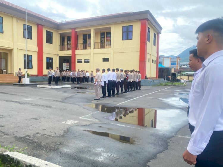 Personil Polres Manggarai Laksanakan Apel Pagi, Wakapolres Sampaikan Arahan Penting