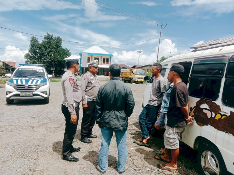 Sat Lantas Polres Manggarai Gelar Patroli KRYD, Pamturlalin, dan Himbauan Kamseltibcar Lantas di Ruteng