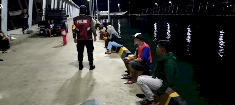 Patroli Keamanan di Pos Terpadu Natal 2024 dan Tahun Baru 2025 Pelabuhan Laut Reo Berlangsung Kondusif