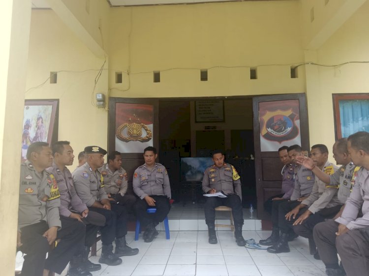 Polsek Satar Mese gelar Apel dan Patroli Pengamanan Kegiatan Masyarakat di Awal Tahun 2025