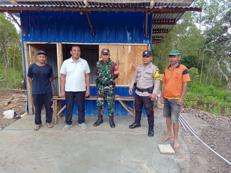 Bhabinkamtibmas Bripka Yoni Tandungan Lakukan Patroli Dialogis, Sampaikan Himbauan Kamtibmas kepada Warga Desa Poco Likang